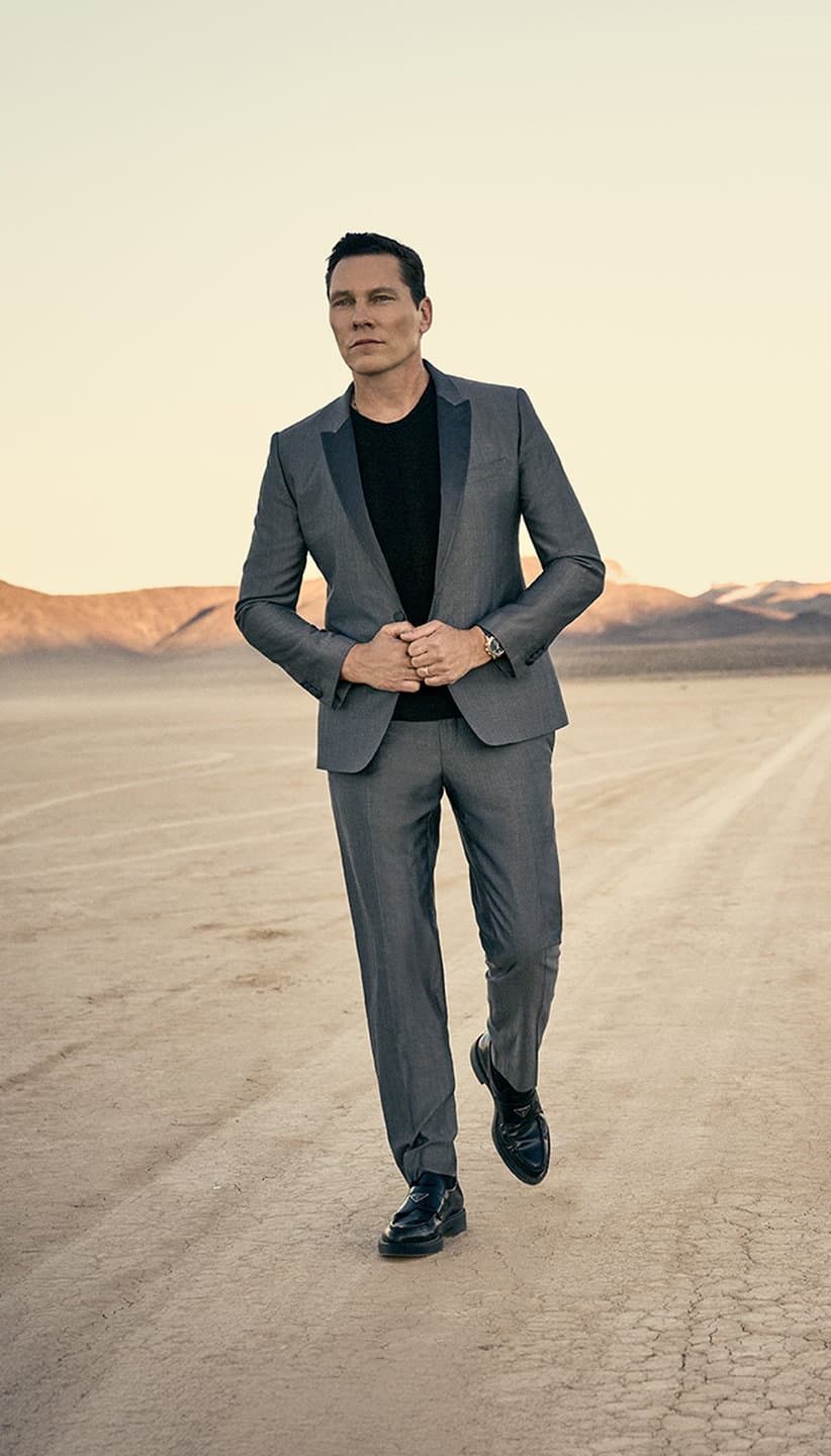 Cartel de Tiësto at UNVRS