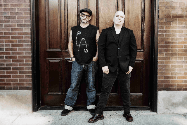 Cartel de NITZER EBB USA 2026